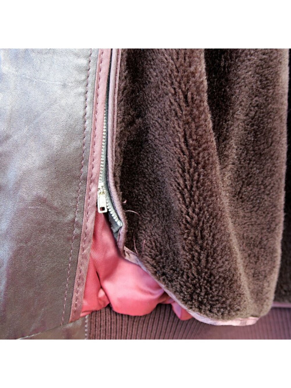 Vintage 1980s Member's Only Leather Bomber Jacket 44 Brown Korea Zip Liner - Picture 3 of 10